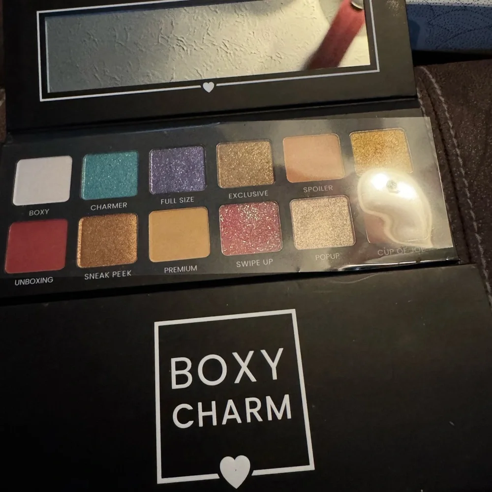 Urban Decay light beige